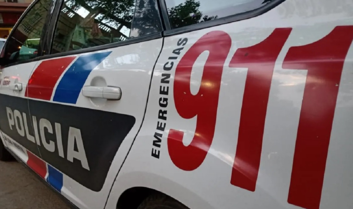 Un colectivo de la Red Tulum y una moto chocaron en Chimbas