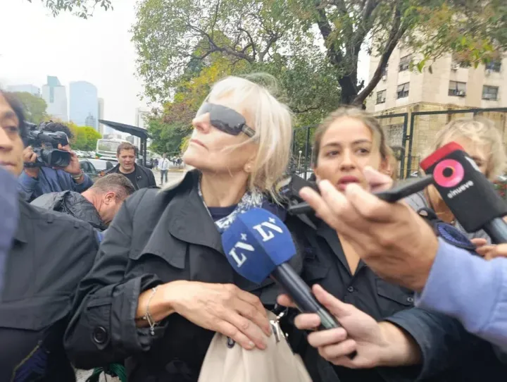 Las jubiladas que vendieron el departamento a Adorni dijeron que no lo conocían