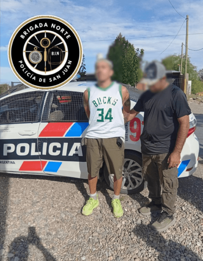 Lo atraparon en Villa Del Sur y llevaba dos armas de fuego