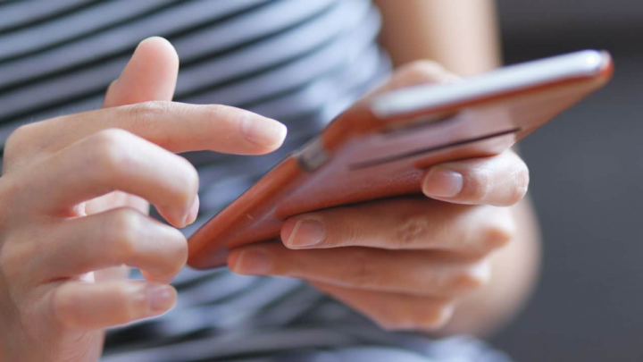 Una mujer deberá pagar cerca de $30 millones por insultar a su exnovio en redes