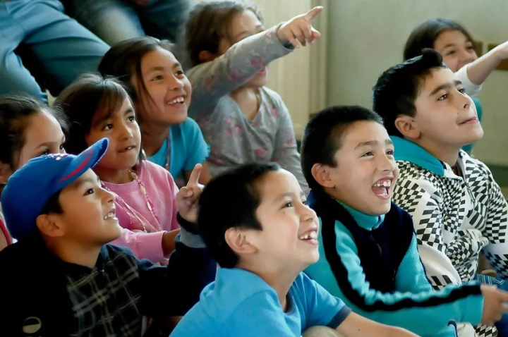 San Juan formaliza un consejo metropolitano para niñez y adolescencia