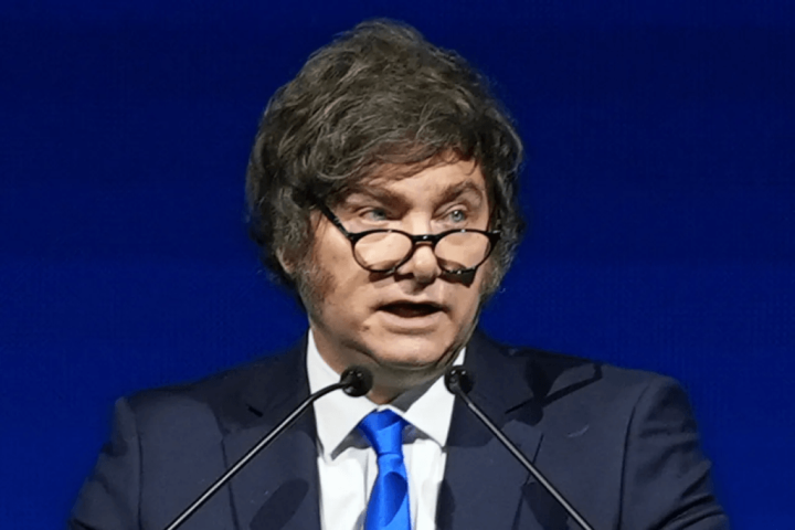 La confianza en el Gobierno volvió a caer y marcó su piso en la gestión Milei