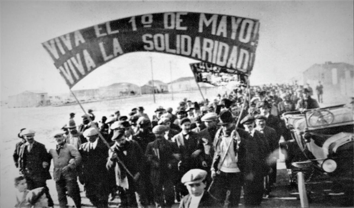 De las luchas obreras a la Inteligencia Artificial: cómo cambió el trabajo en más de un siglo de historia