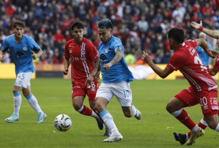 Empate agónico y triunfo por penales para Belgrano ante Argentinos