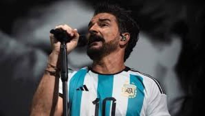 Ricardo Arjona completa 16 funciones sin localidades