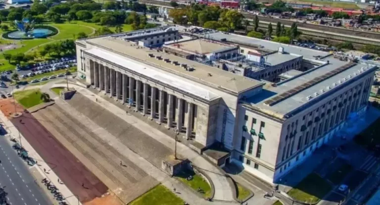 Universidades: del kirchnerismo a Milei