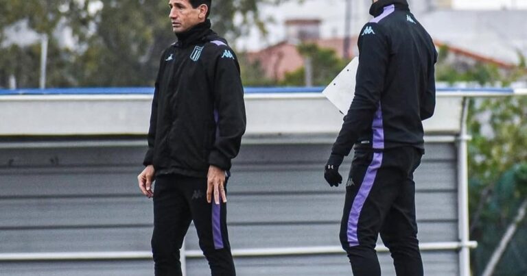 Los nueve pibes que Chirola Romero citó en Racing para recibir a Independiente Petrolero