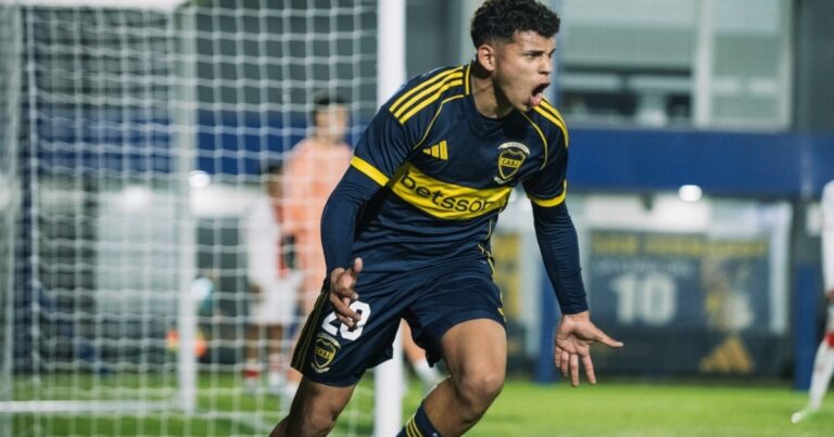 Otro gol del pollo de Paredes y triunfo de la Reserva de Boca