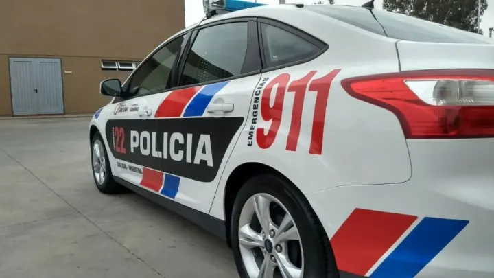 Tres detenidos en Rawson tras una denuncia por amenazas con un arma casera