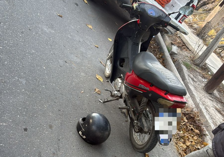 Un motociclista quedó detenido tras mostrar una licencia presuntamente falsa en San Juan