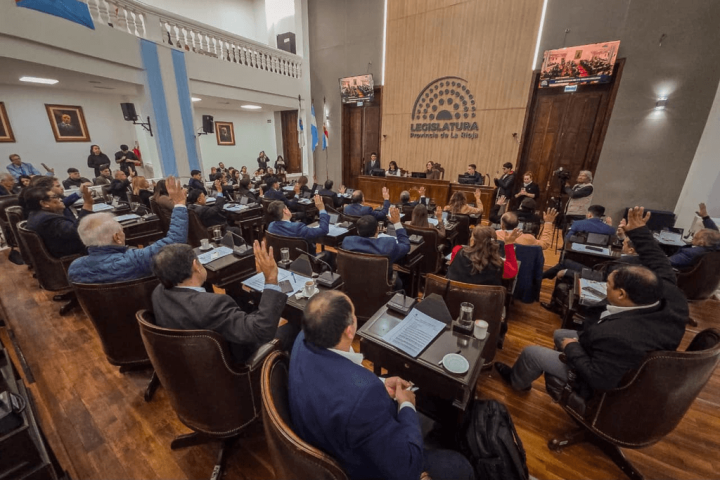 Diputados riojanos aprobaron el proyecto de Quintela y avanzarán los reclamos por los límites con San Juan