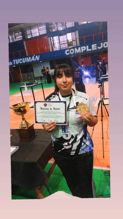 Ángela encontró un sueño en una simple pulseada y hoy necesita ayuda para representar al país