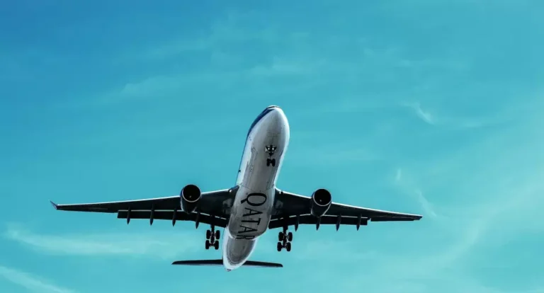 Sube 563% la tasa aérea: viajar por cabotaje será más caro desde este fin de semana