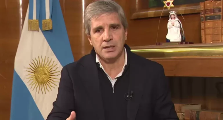 Renunció un funcionario clave de Economía y Luis Caputo ya confirmó a su reemplazante
