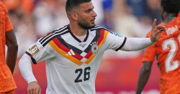 El goleador que la está rompiendo en la selección de Alemania y se emocionó con Messi