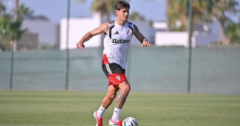 A 22 días de jugar ante Aldosivi y con 19 jugadores en Alicante, cómo formaría hoy River