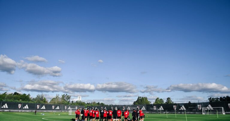 Los 18 jugadores que arrancaron la pretemporada de River después de la fuerte limpieza de Coudet