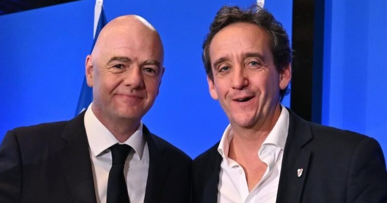 El dirigente de River que recibió un Diploma FIFA y fue reconocido por Infantino