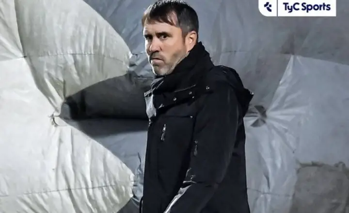 Coudet admitió el mal presente de River y pidió más refuerzos