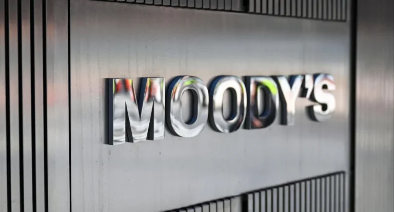 Moody's volvió a dar una buena noticia para la Argentina: mejoró la nota de cinco empresas