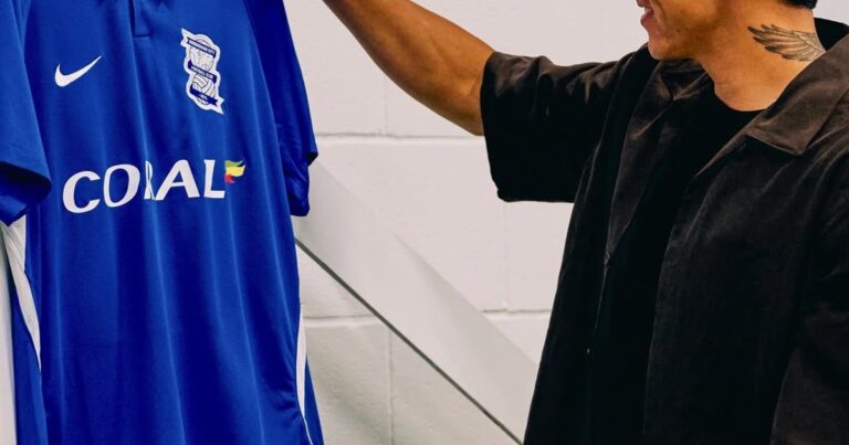 Luis Vázquez fue presentado oficialmente en Inglaterra: "Siempre fue un sueño"