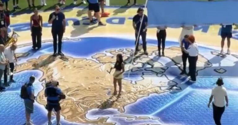 Confirmado: María Becerra cantará el himno argentino en la final del Mundial