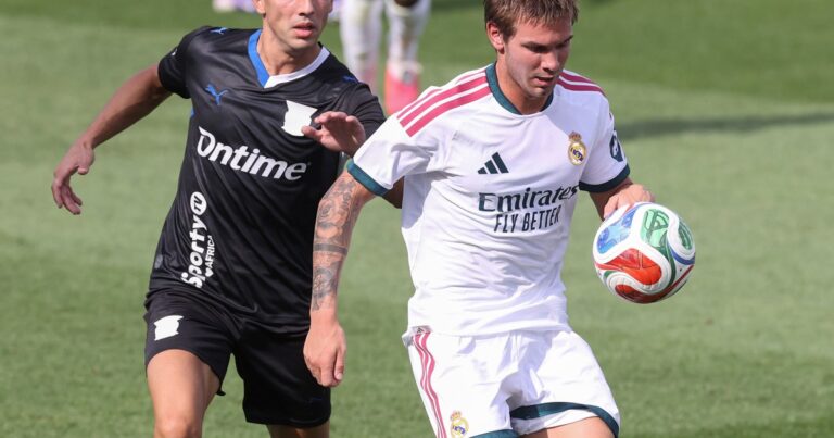 Mastantuono: titular y gol en el amistoso del Real Madrid pese al "no le alcanza para ser titular"