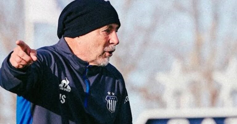 Sampaoli debuta como técnico de Talleres ante Newell's