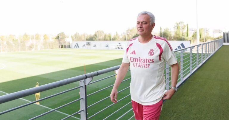Mourinho, otra vez de blanco: la foto, el "¡Vamos!" y el inicio de su segundo ciclo en el Real Madrid