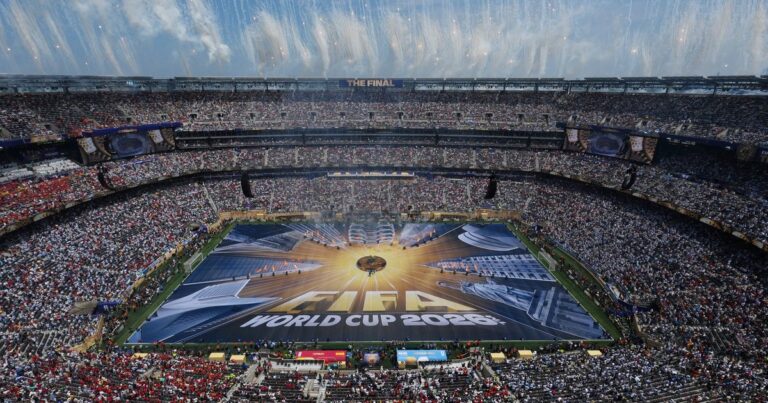 La hinchada argentina domina el MetLife: así se vive la previa de la histórica final ante España