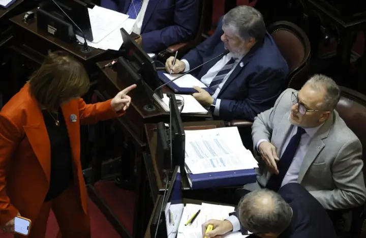 Sin apoyos suficientes, retiraron el tramo sobre la Ley de Tierras del proyecto de propiedad privada