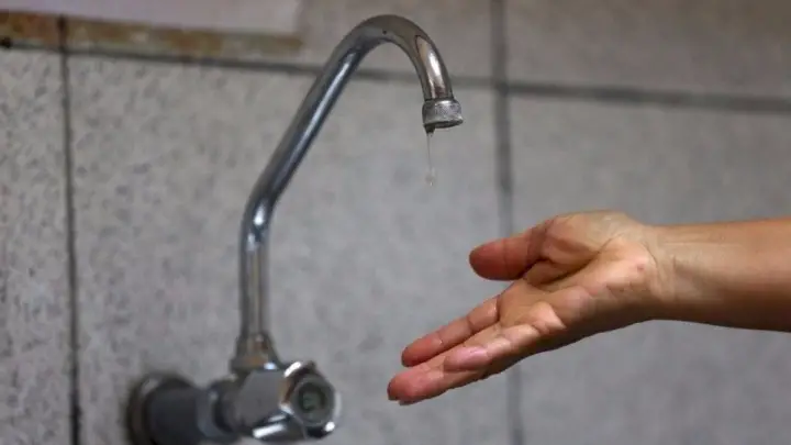 Atención, vecinos: dos barrios de Albardón tendrán cortes en el servicio de agua
