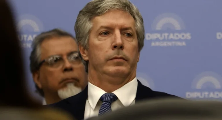 El Gobierno pone la mira en US$ 7.000 millones "ociosos": el plan para impulsar los préstamos