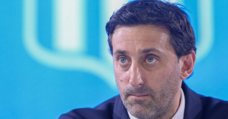 Por qué el hincha de Racing explotó e insultó a Diego Milito, presidente