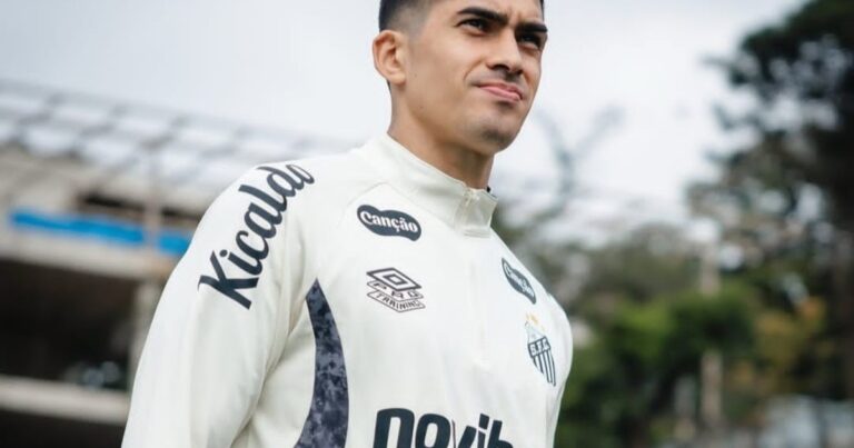 Se frenó lo de Adonis Frías a Racing: ¿qué pasó en el medio?