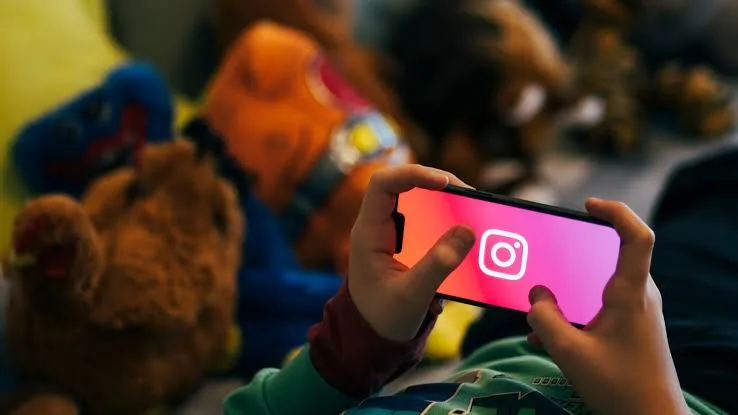 Consumo digital en San Juan: de 10 niños y adolescentes, siete juegan y tres tienen problemas serios
