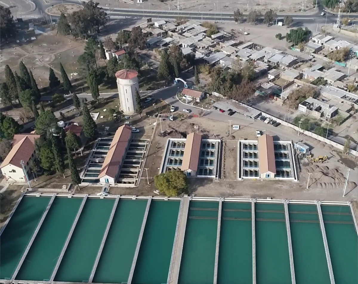 Alerta por fuertes vientos: OSSE reforzó las guardias y pidió cuidar la reserva de agua