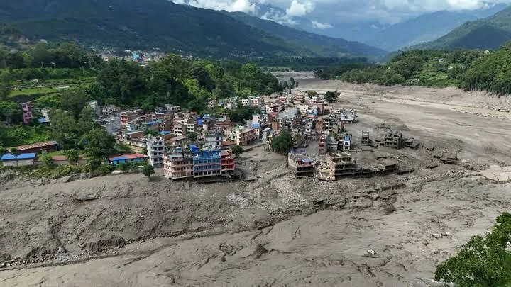 Inundación en Nepal: al menos 157 muertos y cientos de turistas desaparecidos