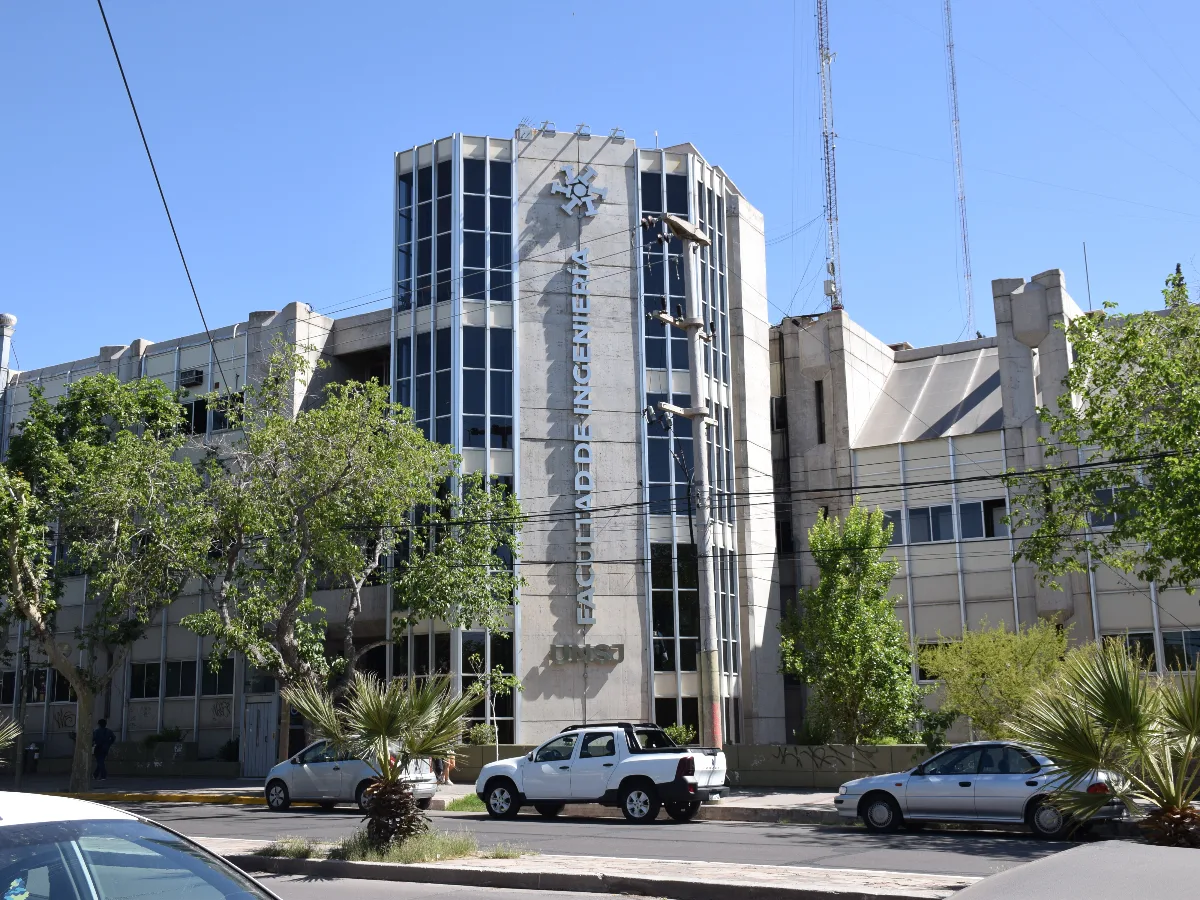 Ingeniería de la UNSJ se prepara para su Noche de Puertas Abiertas con un récord de inscriptos