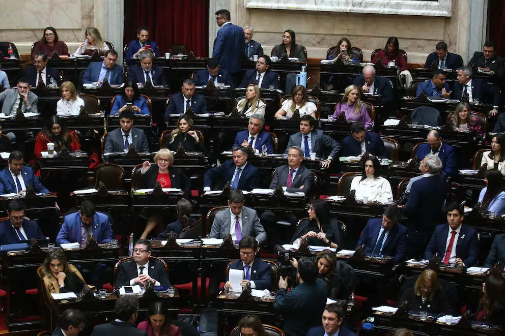 La oposición convocó a una sesión para avanzar con discapacidad y endeudamiento familiar