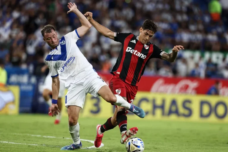 River recibe a Vélez con la obligación de volver a ganar en el Clausura