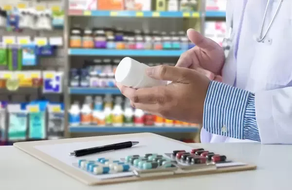 Los medicamentos en Argentina triplican los precios internacionales