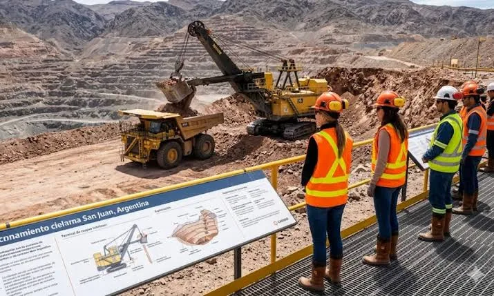 San Juan prepara ingenieros para aplicar inteligencia artificial en minería