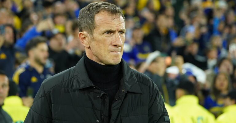 Arruabarrena: "No merecimos ganar, Lanús fue superior"