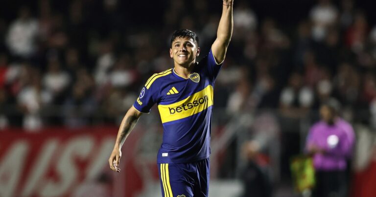 La emotiva dedicatoria de Leandro Lozano para Juan Izquierdo tras convertir su primer gol en Boca