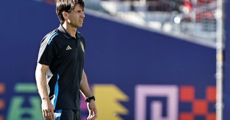Placente, tras el pase a la final del Sub 19 en los Juegos Suramericanos: “Están muertos, cansados y siguen yendo para adelante”
