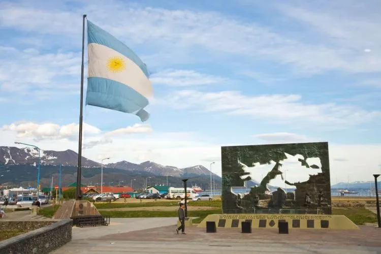 Malvinas: Diputados comienza el debate de la Ley de Defensa de la Soberanía Nacional