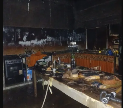 Incendio en una vivienda de Ullum: las pérdidas serían prácticamente totales
