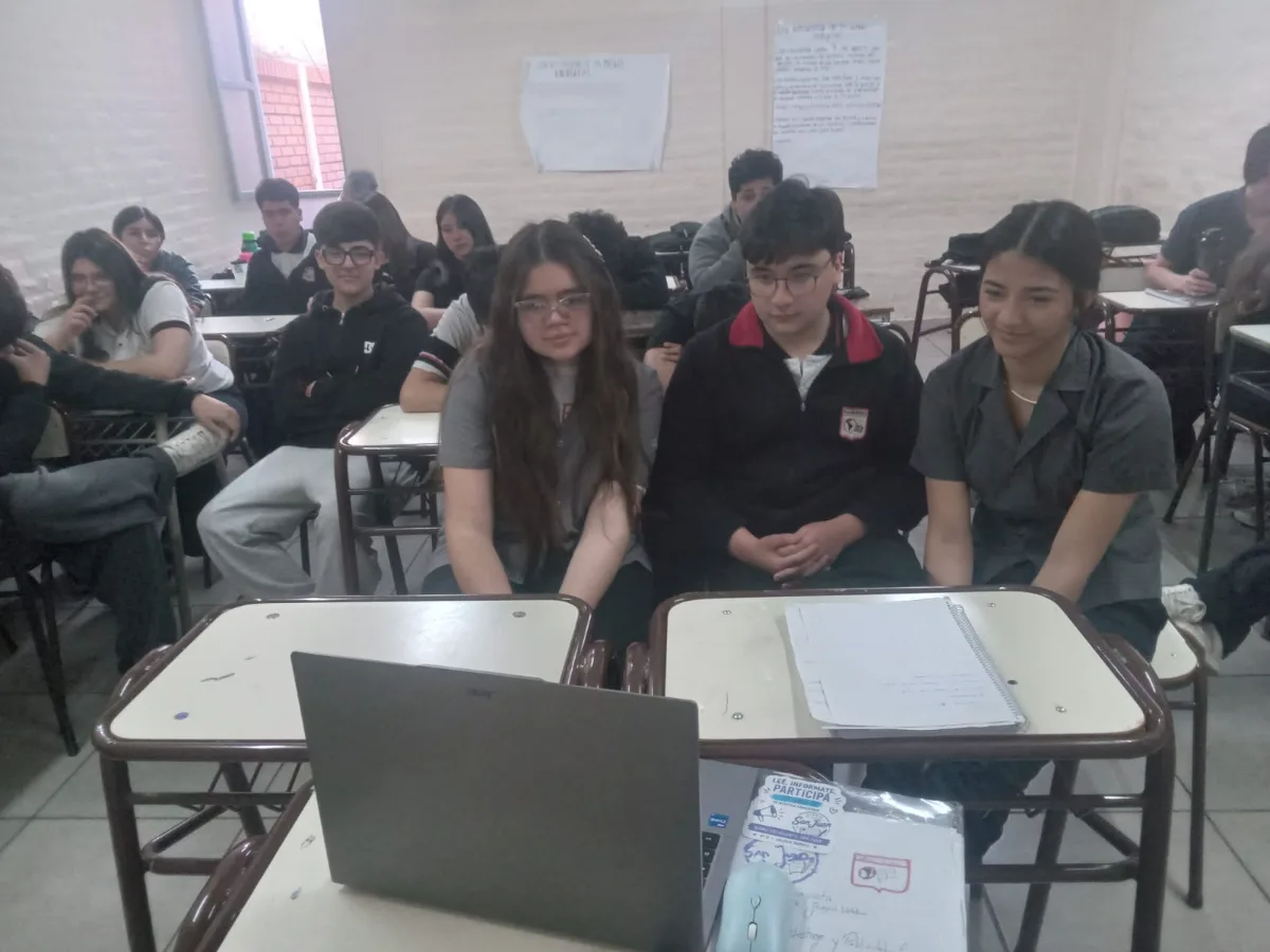 Cuando los estudiantes toman la palabra: el diario que crearon jóvenes de San Juan