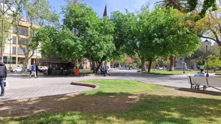 Jueves con una máxima de 25°C y cambios en el cielo
